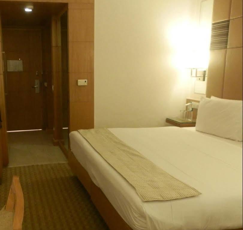 Fairfield By Marriott Jaipur Hotel ภายนอก รูปภาพ